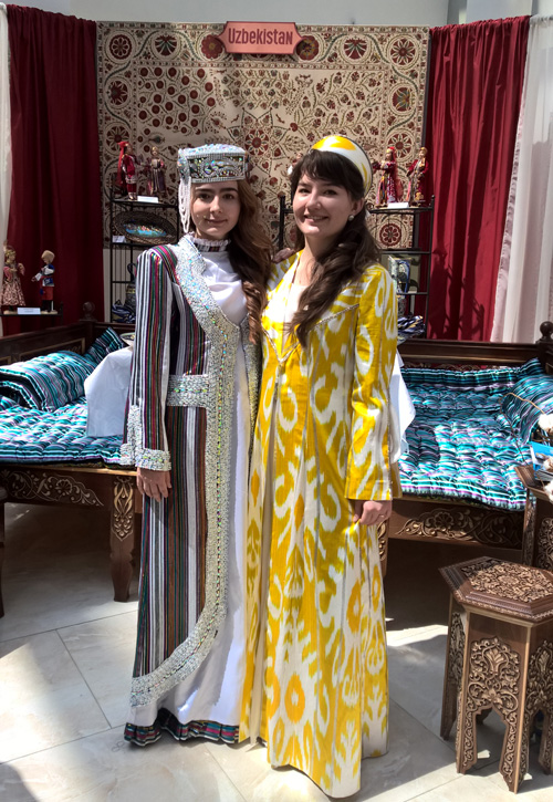 Uzbek girls in modern folk costumes
