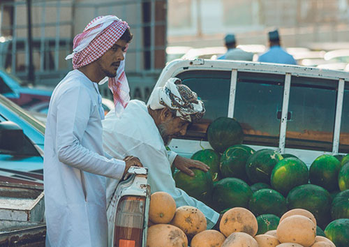 Omani folk attire for men looks so elegant